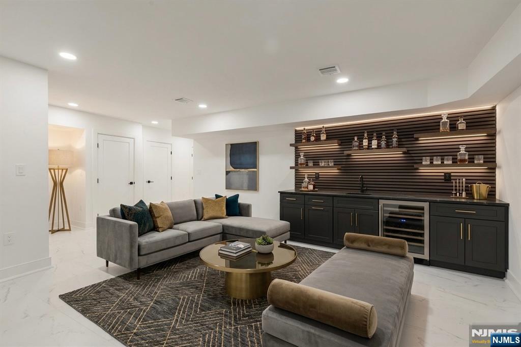 45 Riverview Terrace