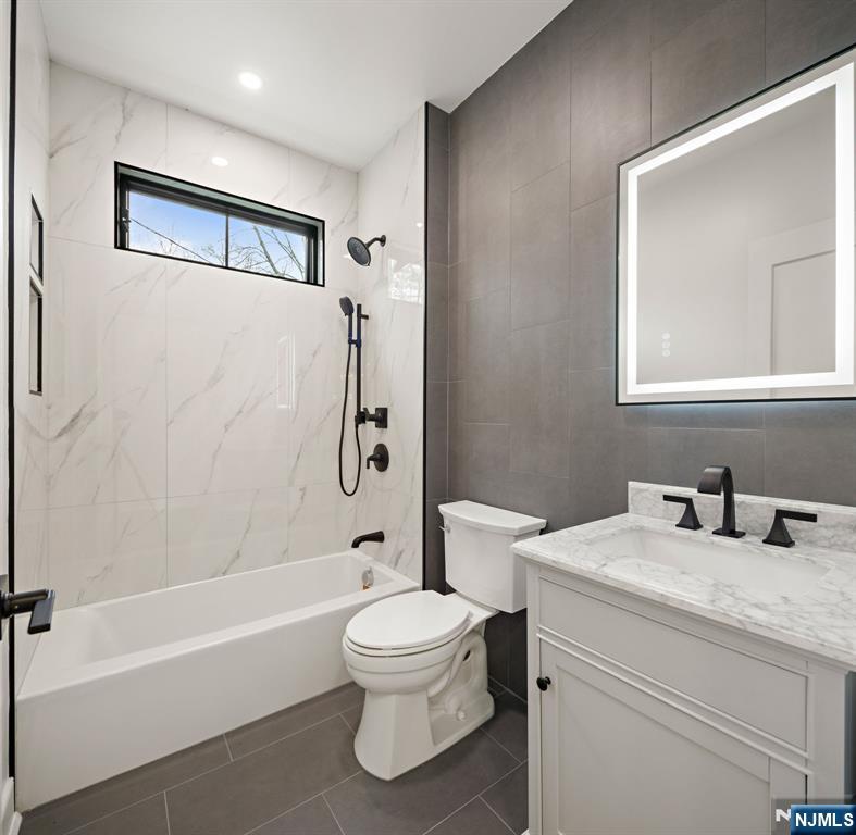 45 Riverview Terrace