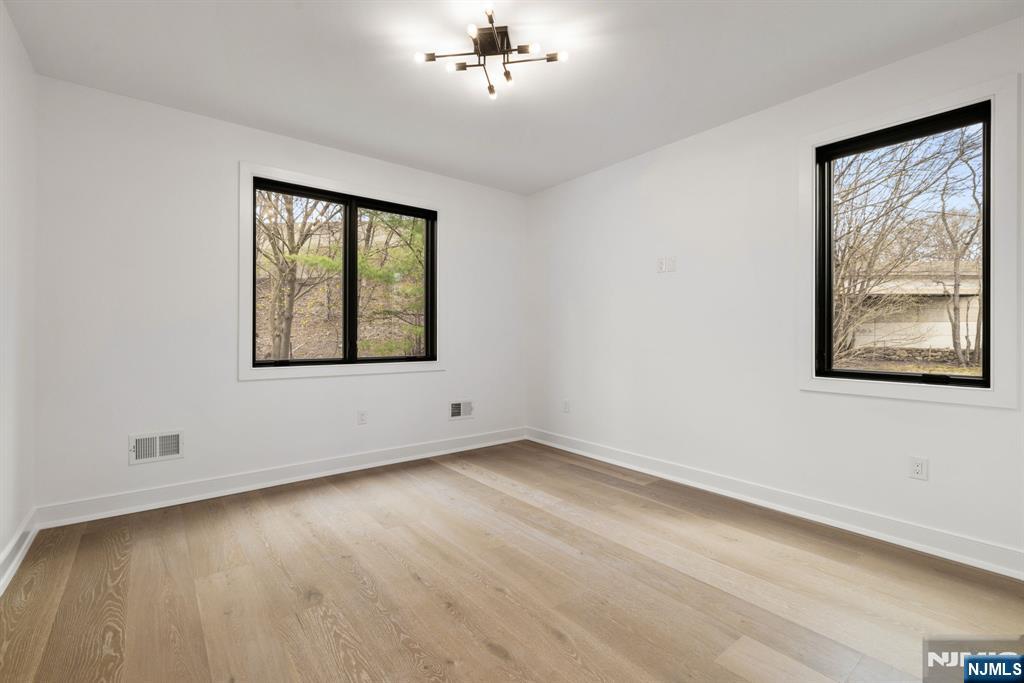 45 Riverview Terrace