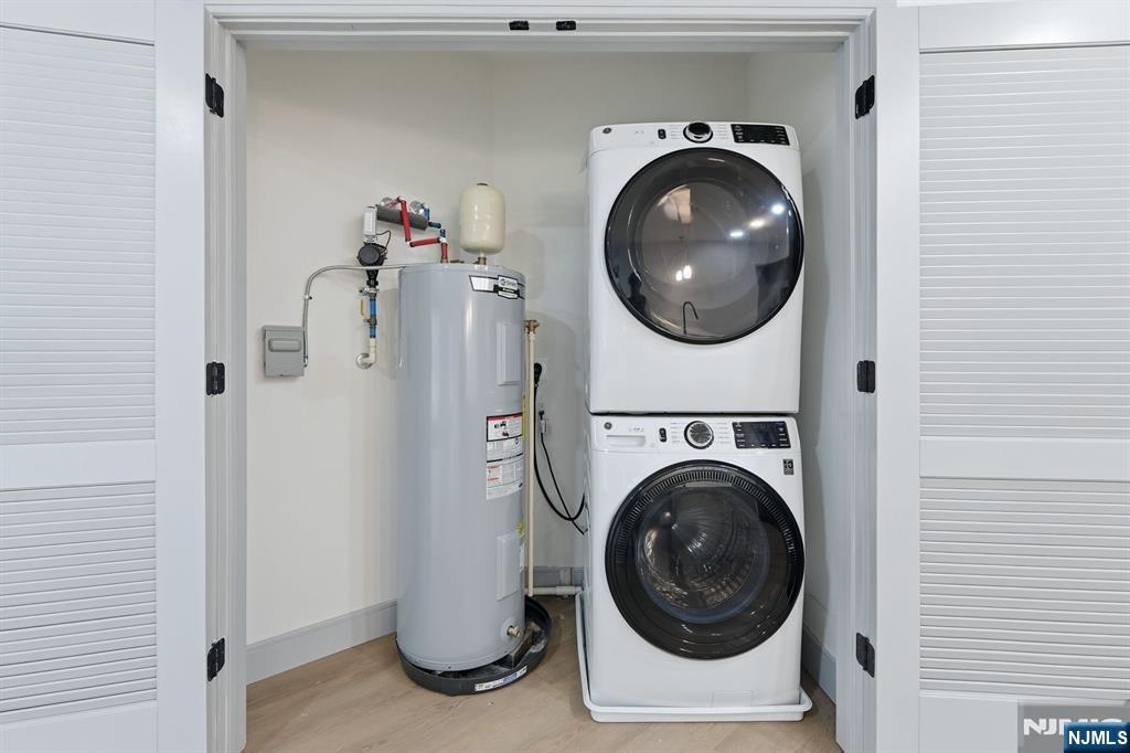 1435 10th Street 209