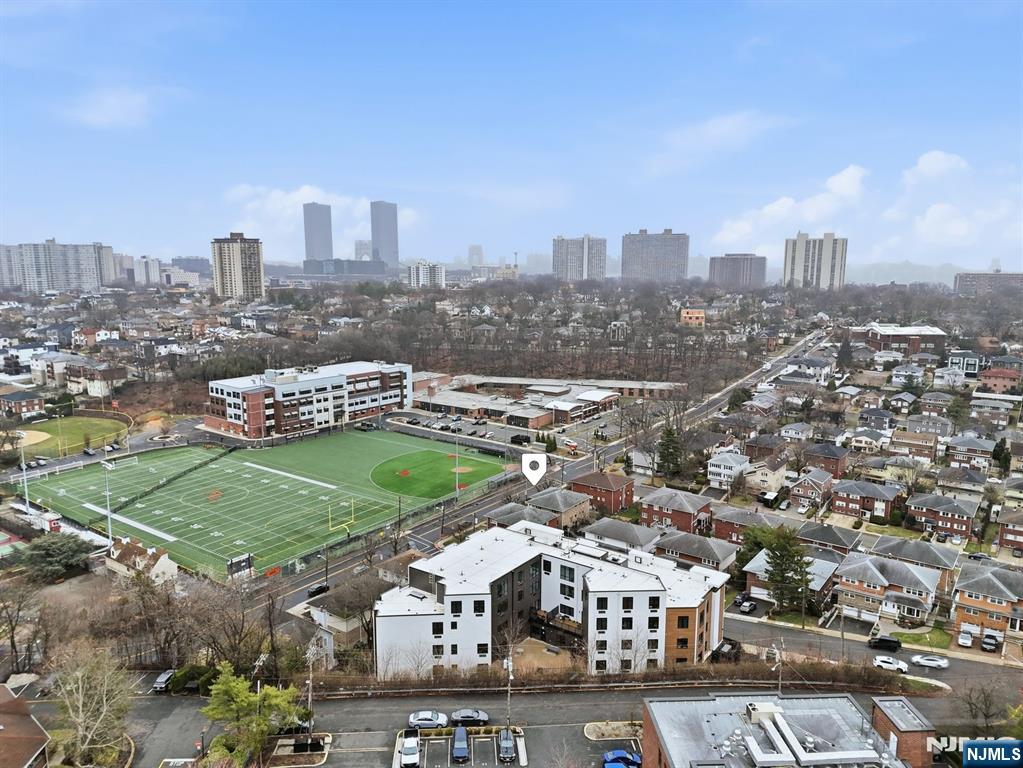 1435 10th Street 408