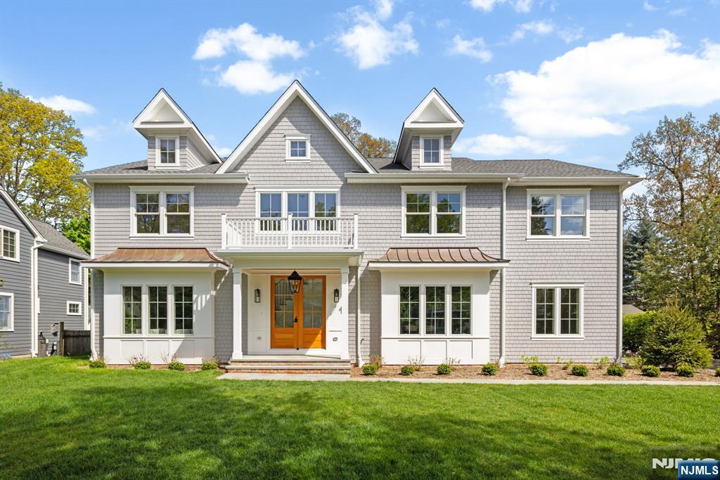501 Sterling Place