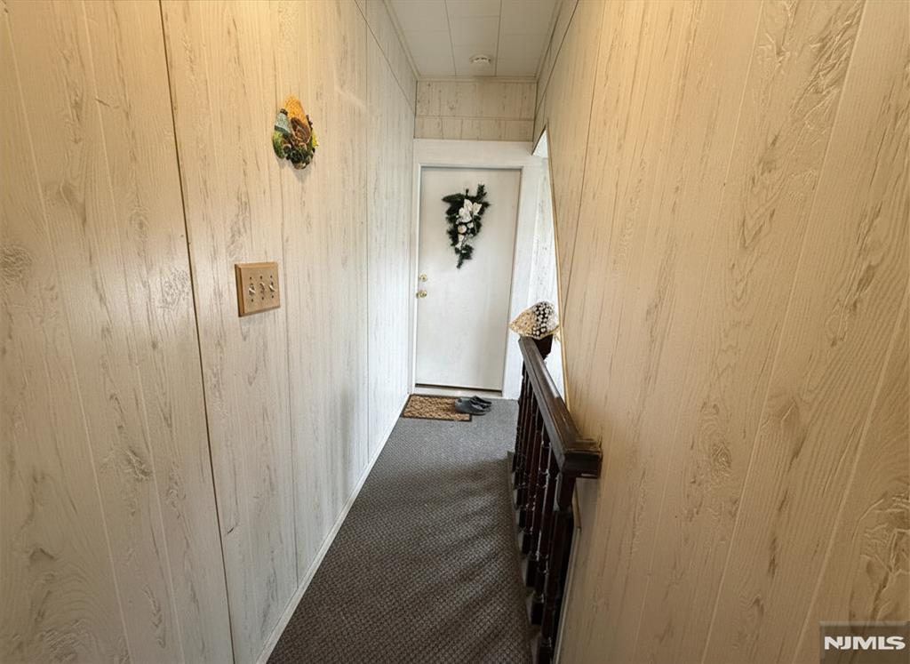 112 Division Avenue 2