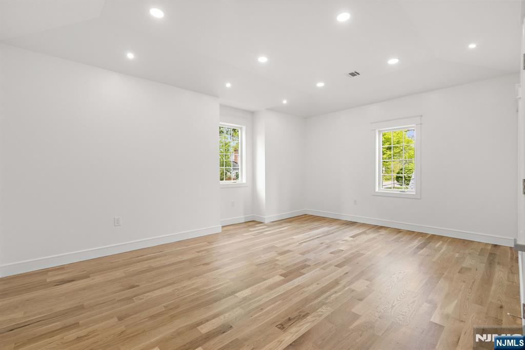 14 Beechwood Road