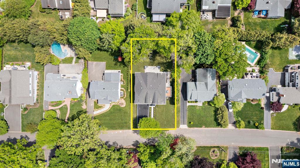 14 Beechwood Road