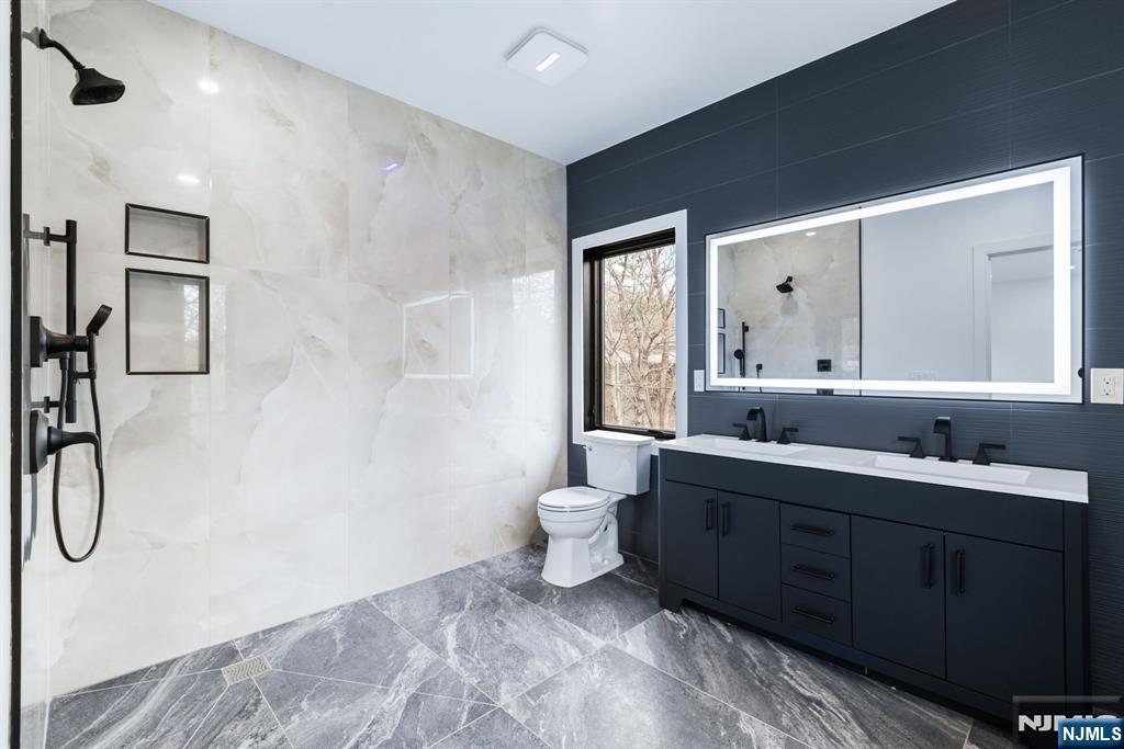 45 Riverview Terrace