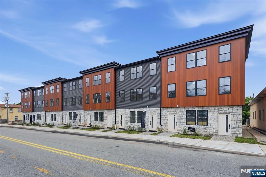 91 Union Street 4B
