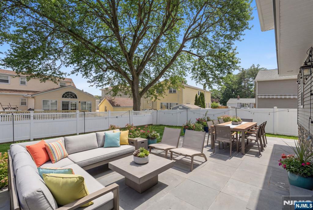 11 Belmont Avenue