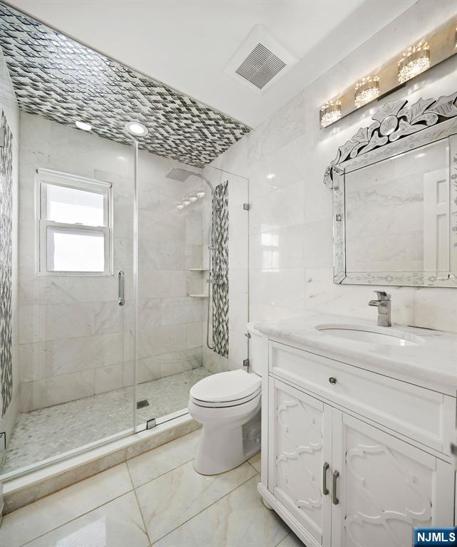 11 Belmont Avenue