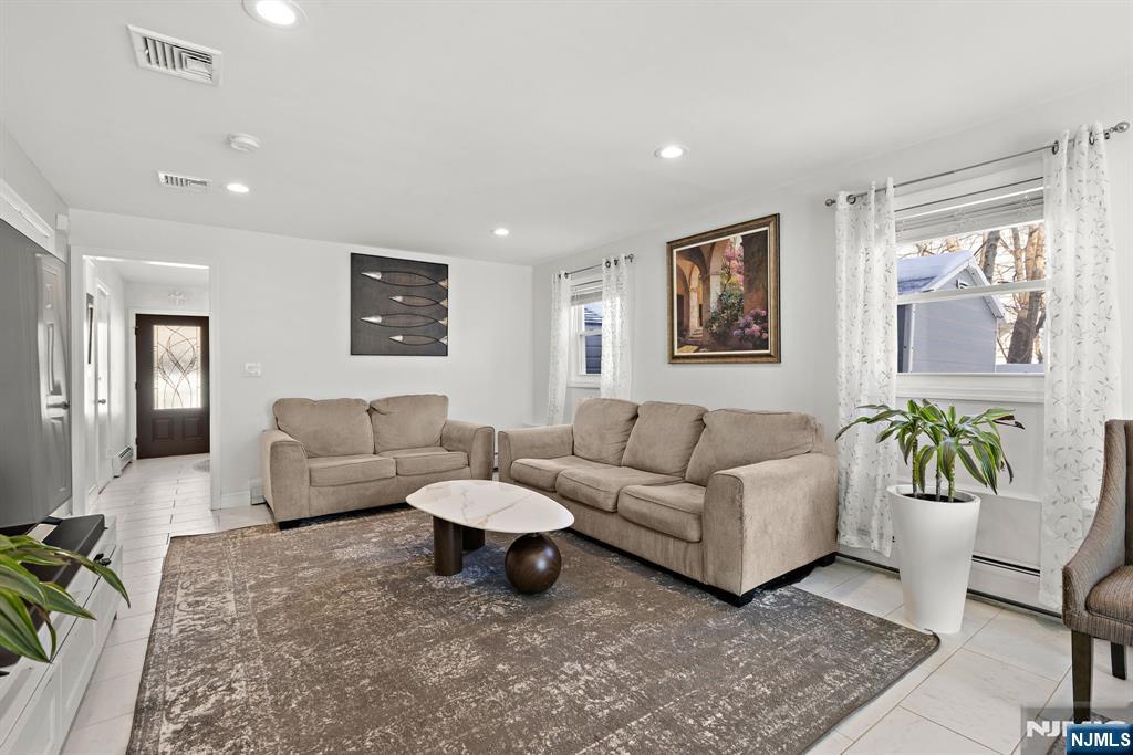 11 Belmont Avenue