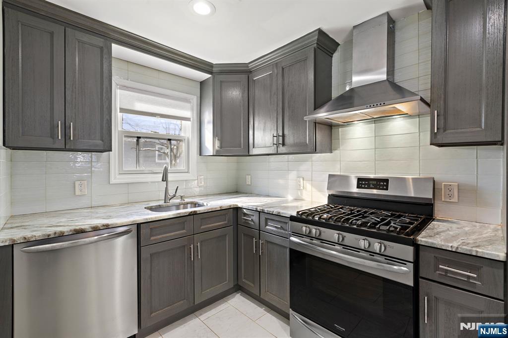 11 Belmont Avenue