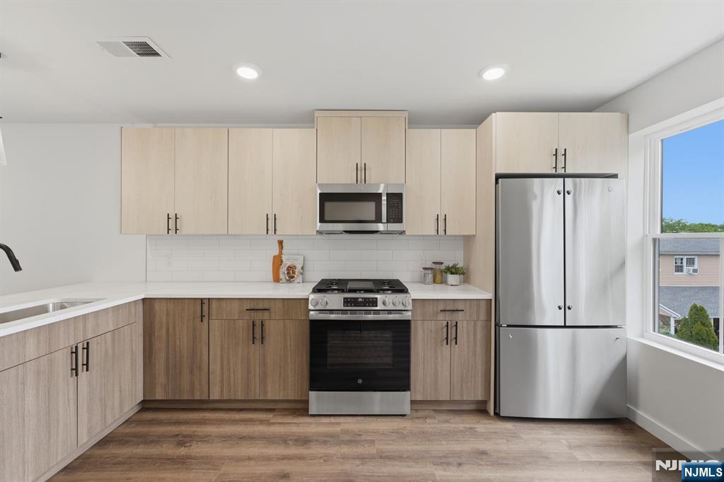 91 Union Street 4B