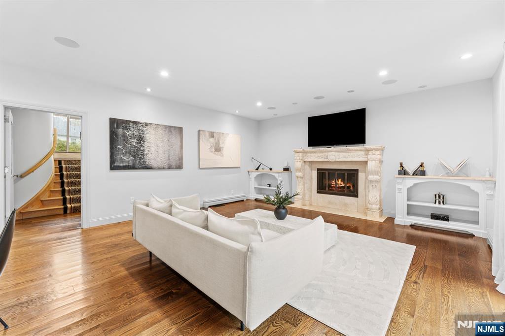 8 Stanton Road