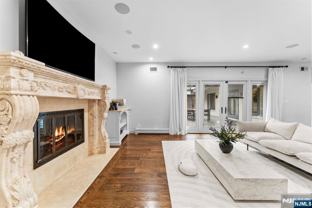 8 Stanton Road