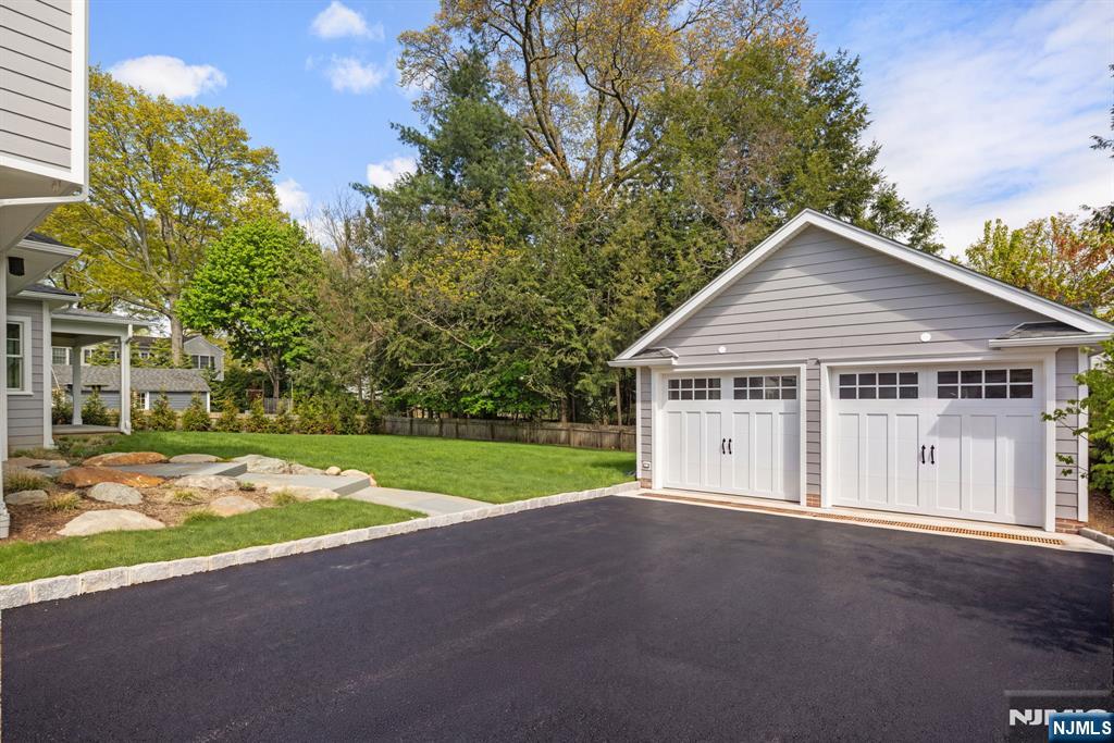 501 Sterling Place