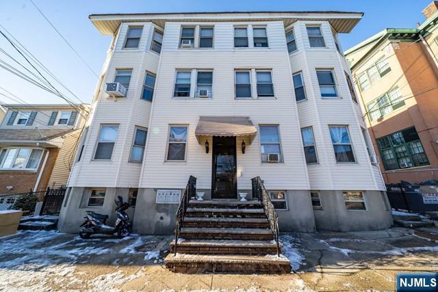 103-105 Devon Street