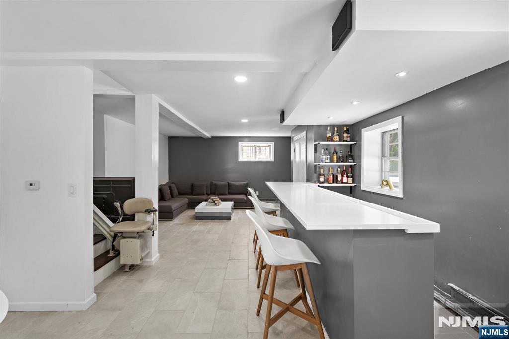 554 Elm Avenue