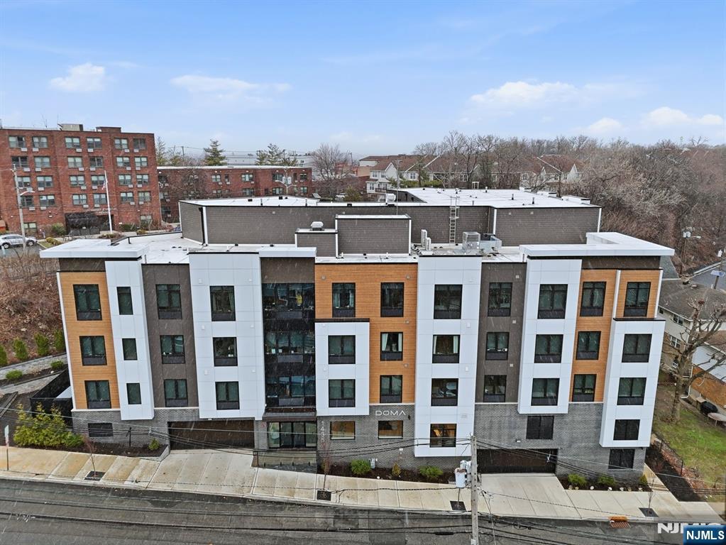 1435 10th Street 409