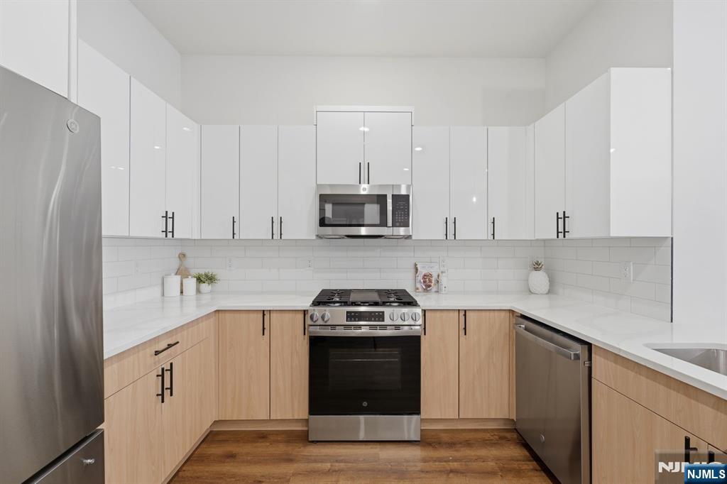91 Union Street 13A