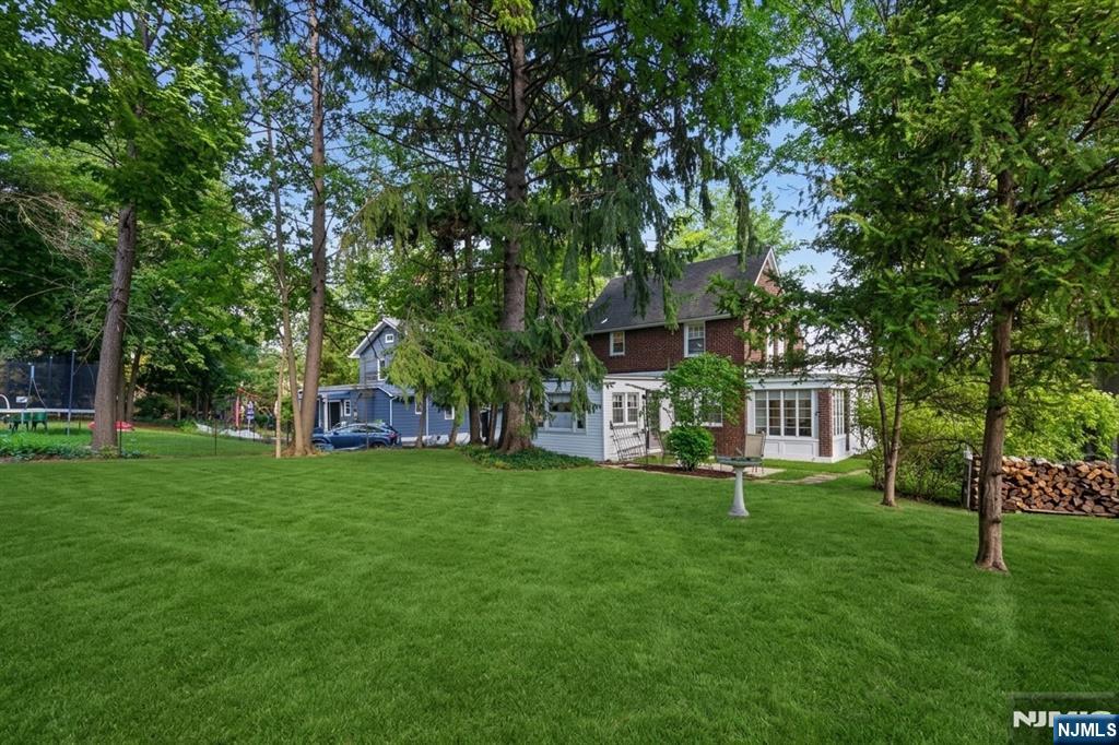 749 Kinderkamack Road