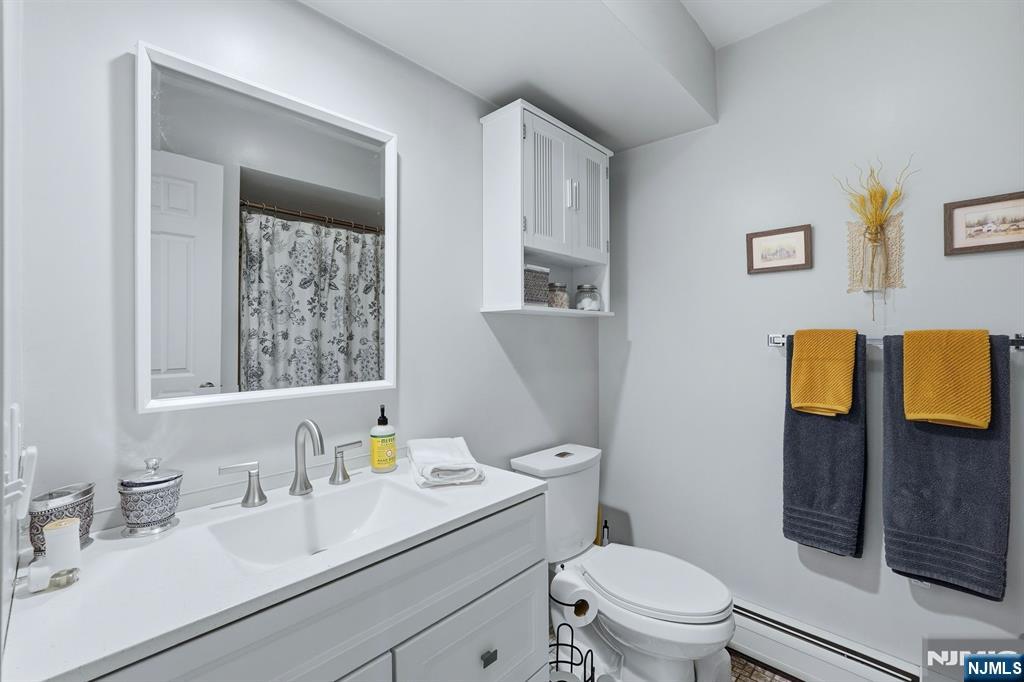 5 S Maple Avenue 52