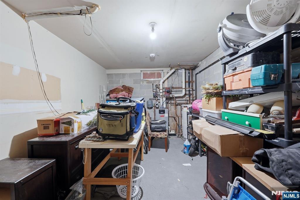 5 S Maple Avenue 52