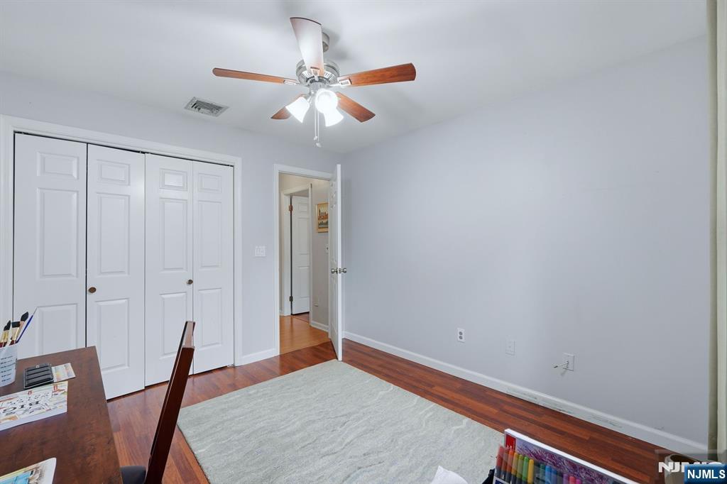 5 S Maple Avenue 52