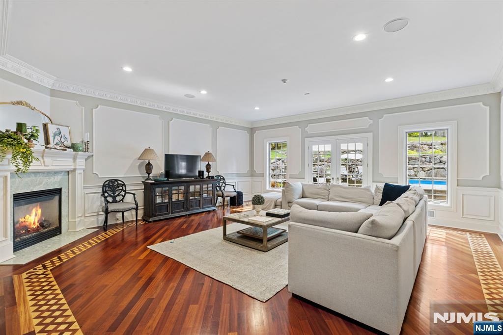 146 E Allendale Road