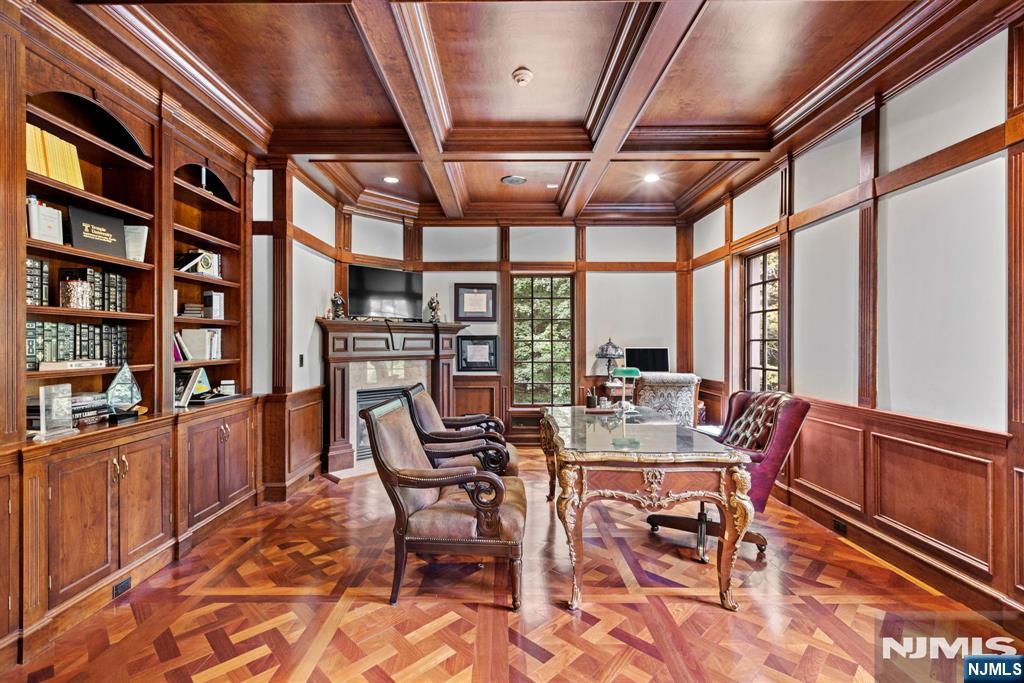 146 E Allendale Road