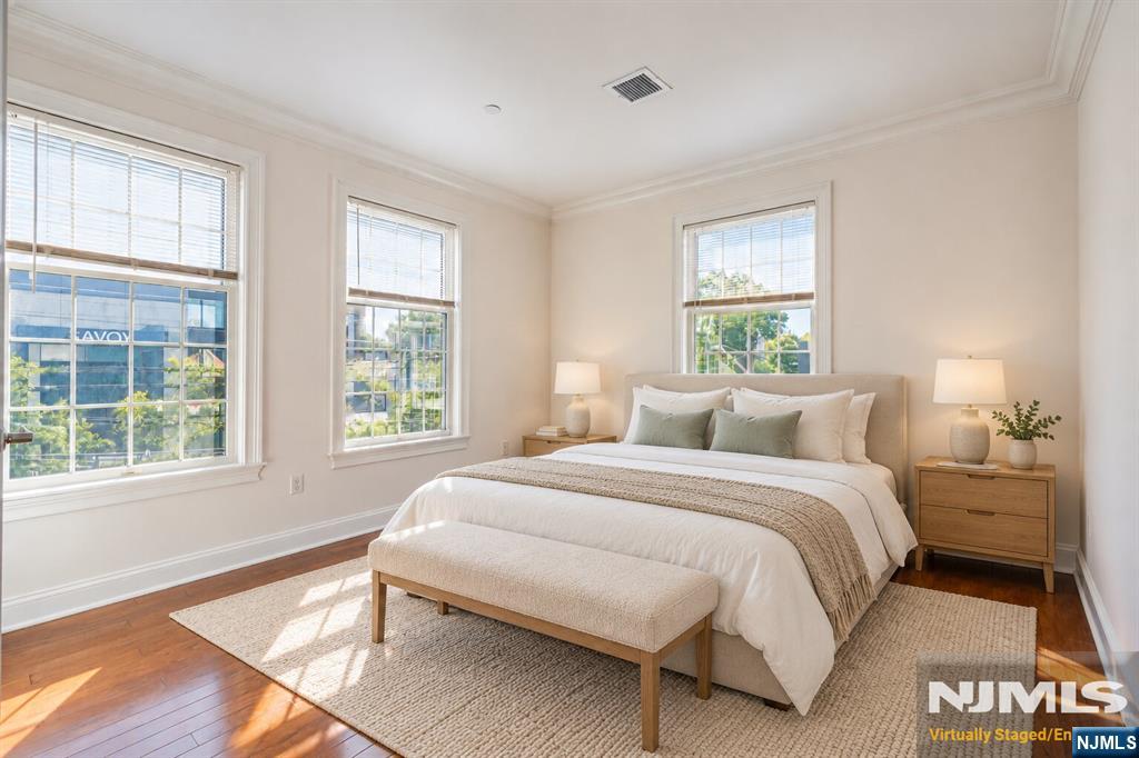 180 Edgewater Road 1A