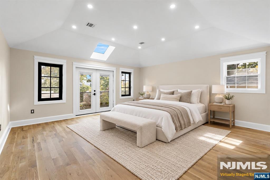 548 Teaneck Road