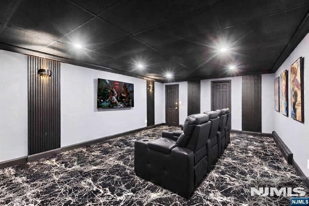 17 Deerhill Drive