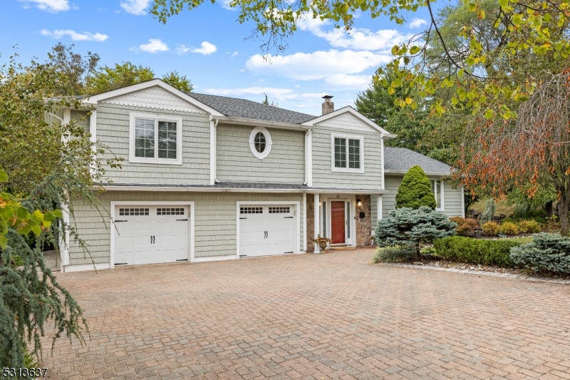 37 Larkspur Rd