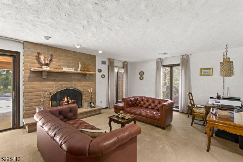 32 Apache Rd
