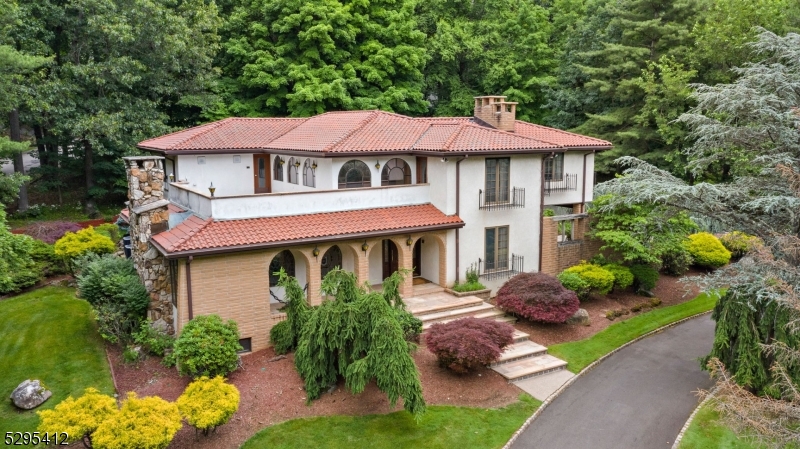 32 Apache Rd
