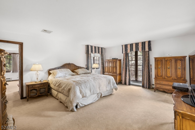 32 Apache Rd