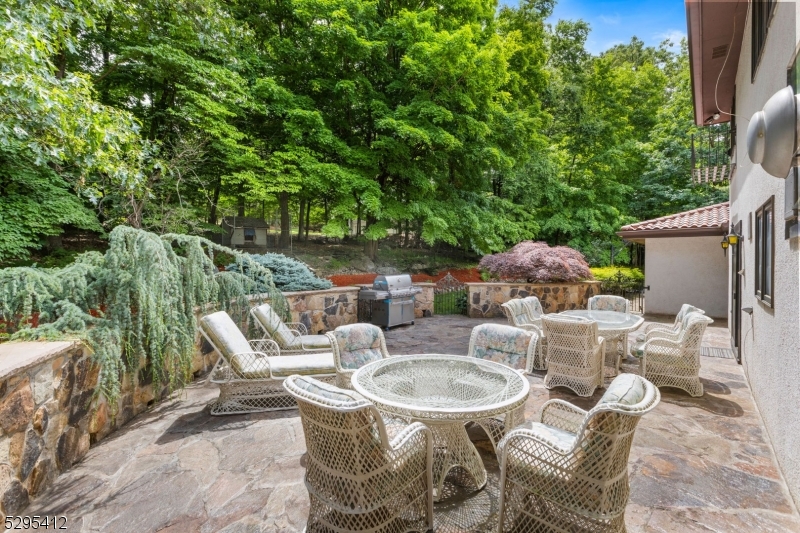 32 Apache Rd