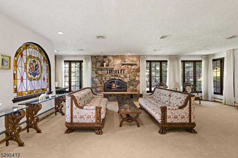 32 Apache Rd