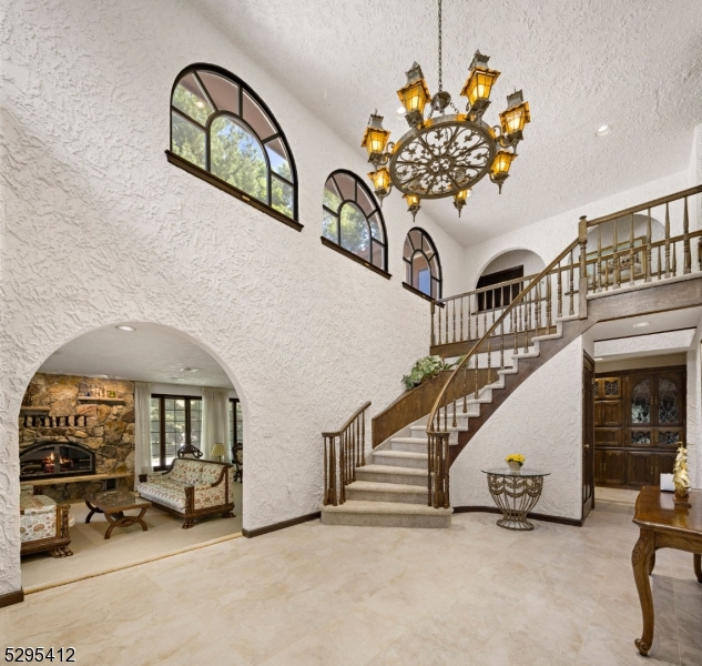 32 Apache Rd