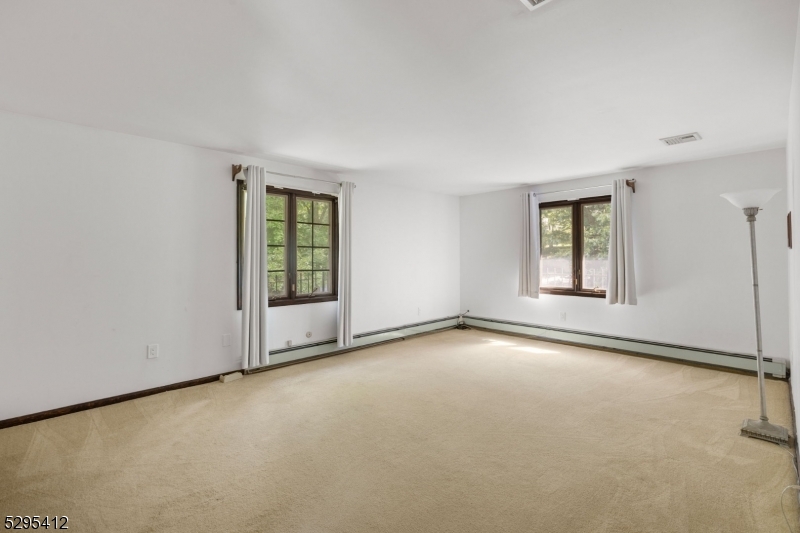 32 Apache Rd