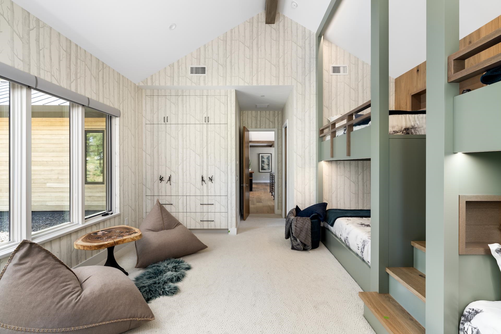 3574 Knob Point Trail