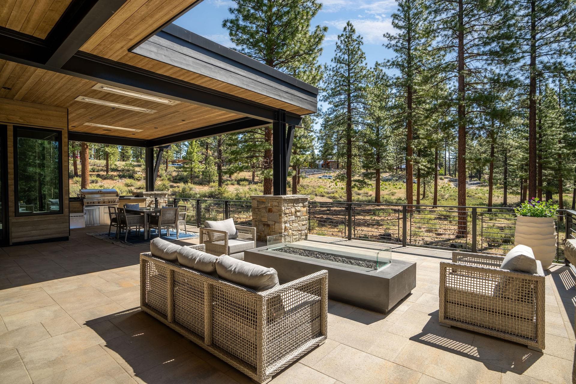 3574 Knob Point Trail