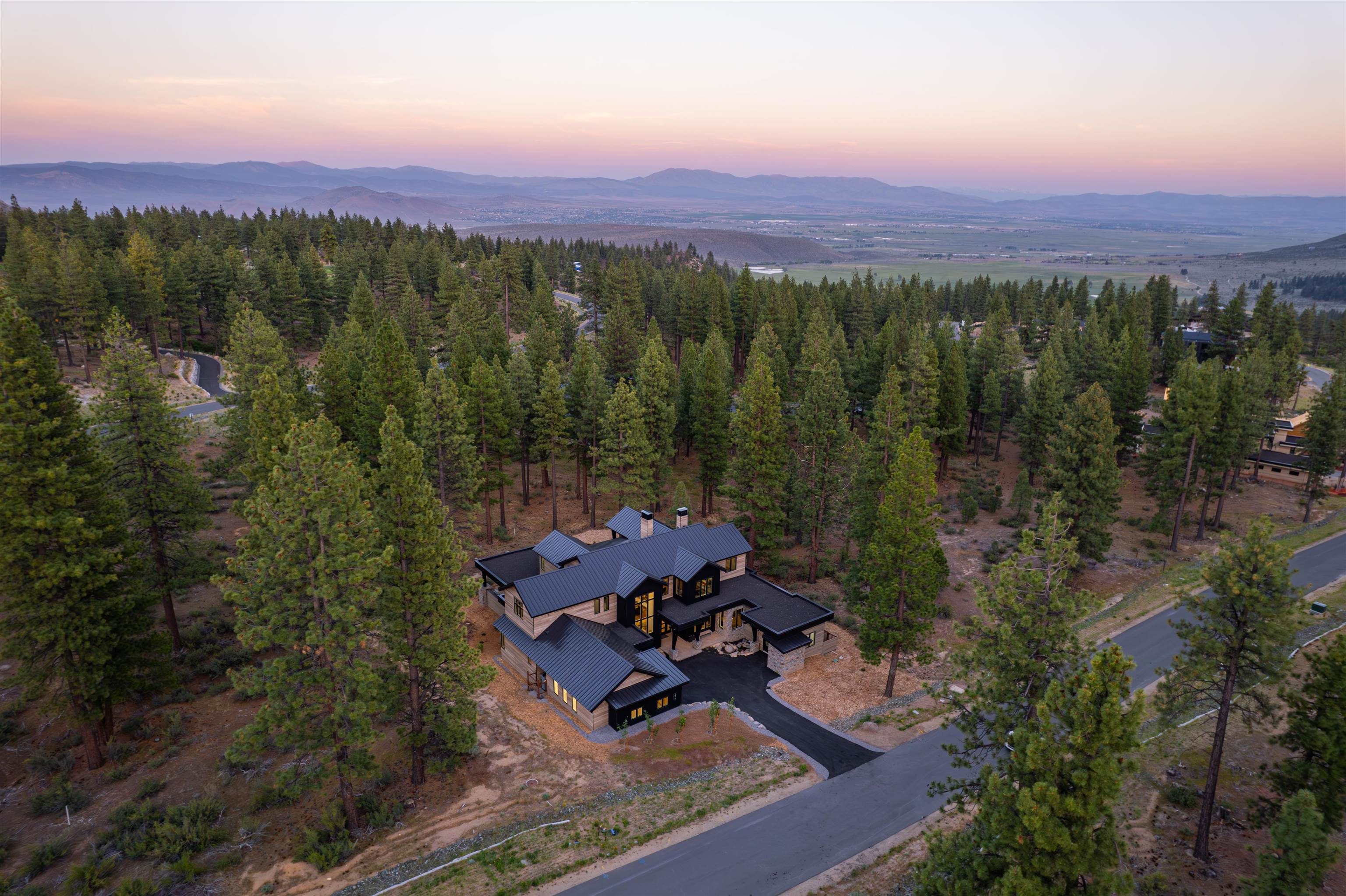 3574 Knob Point Trail