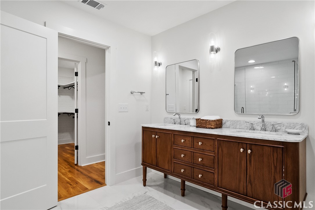 685 Pinecrest Drive