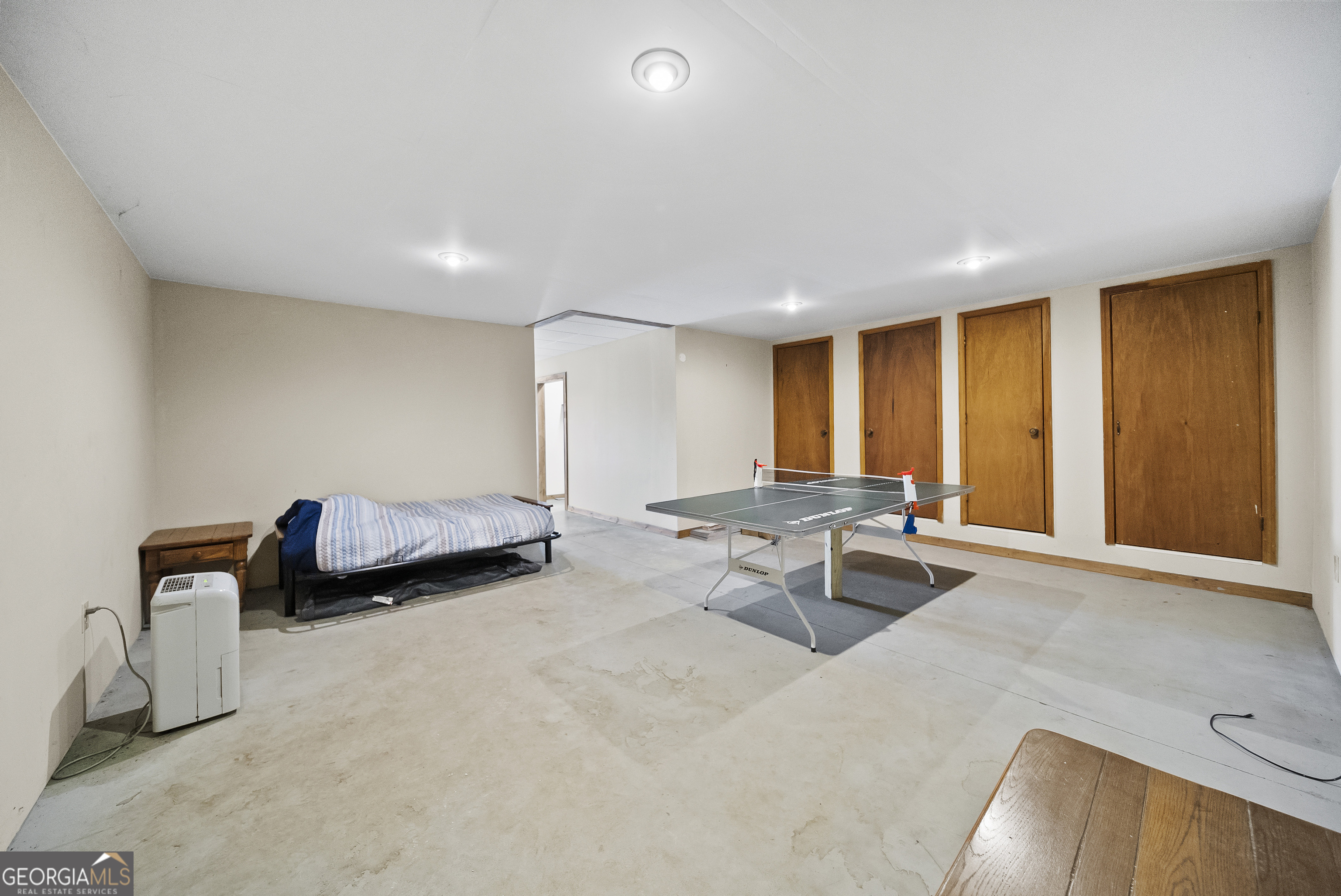 78 View Point Place