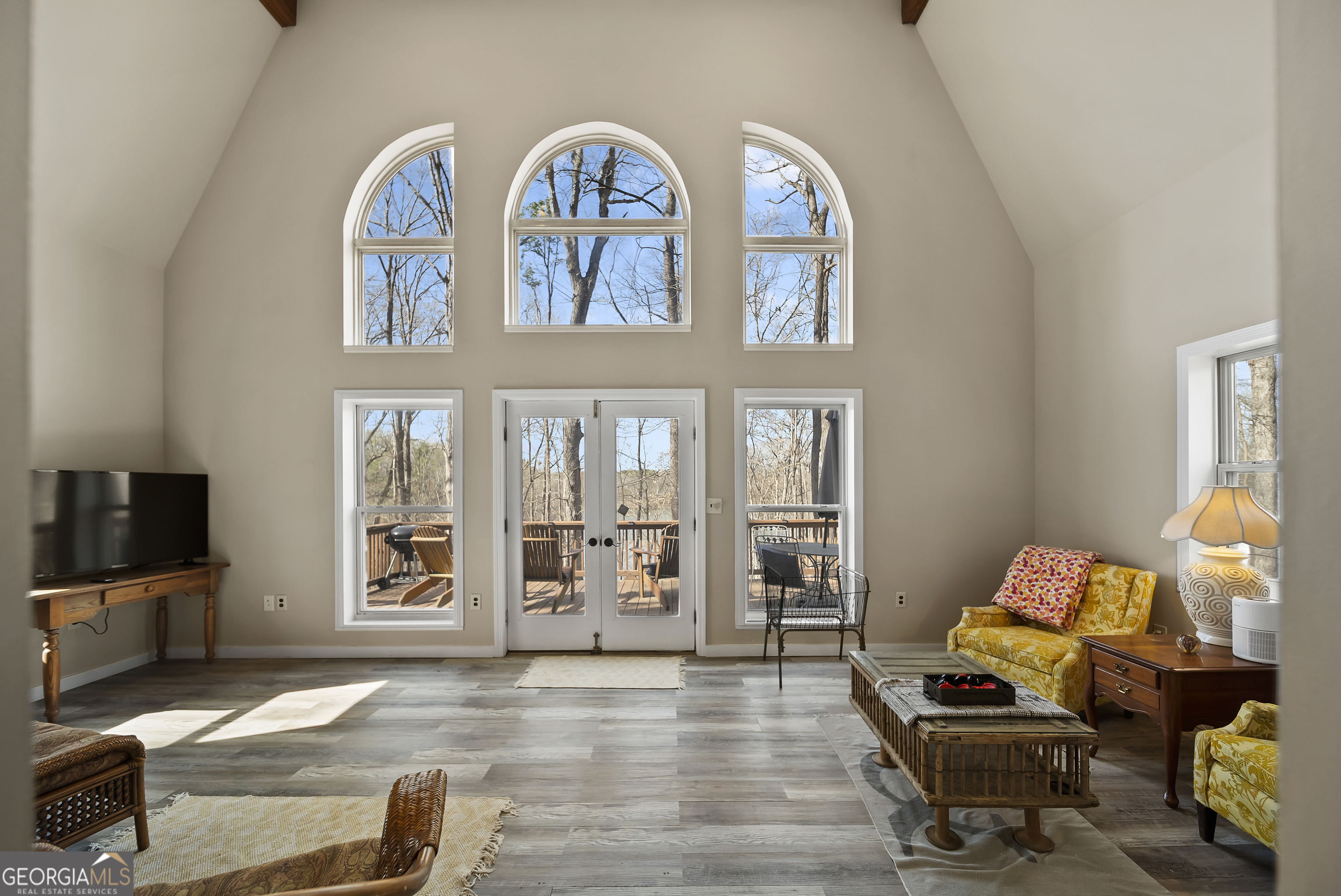 78 View Point Place