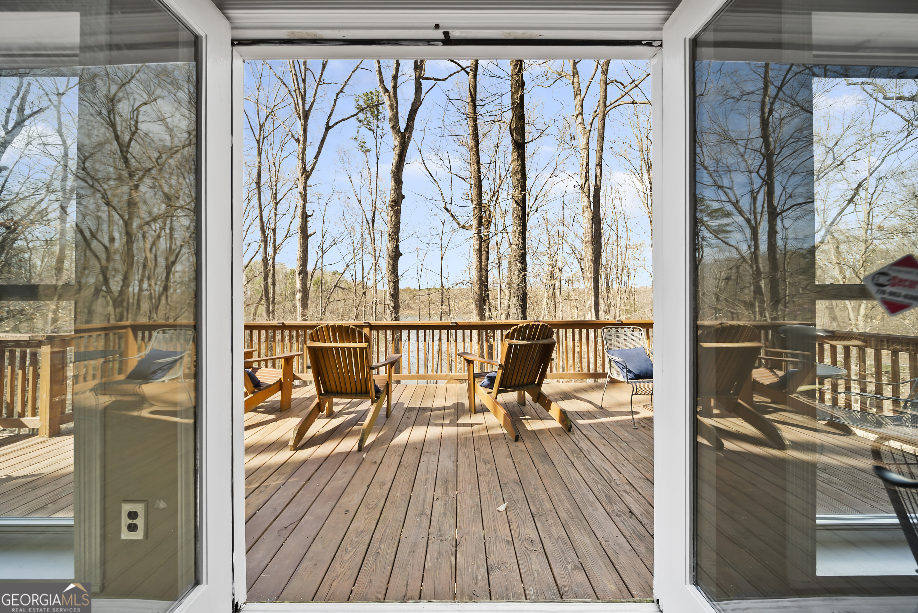 78 View Point Place