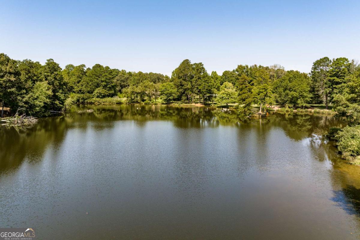 283 Lake Vista Way