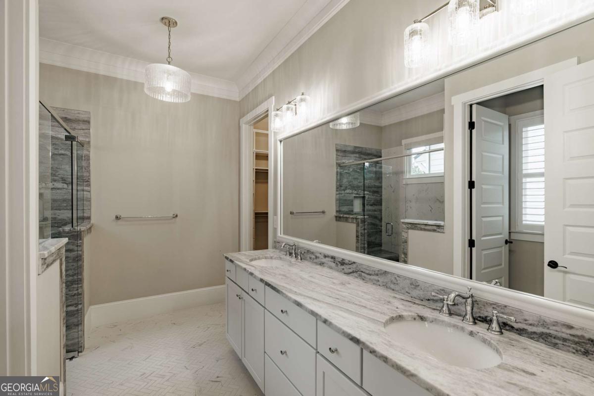24 Lakewood Park Court