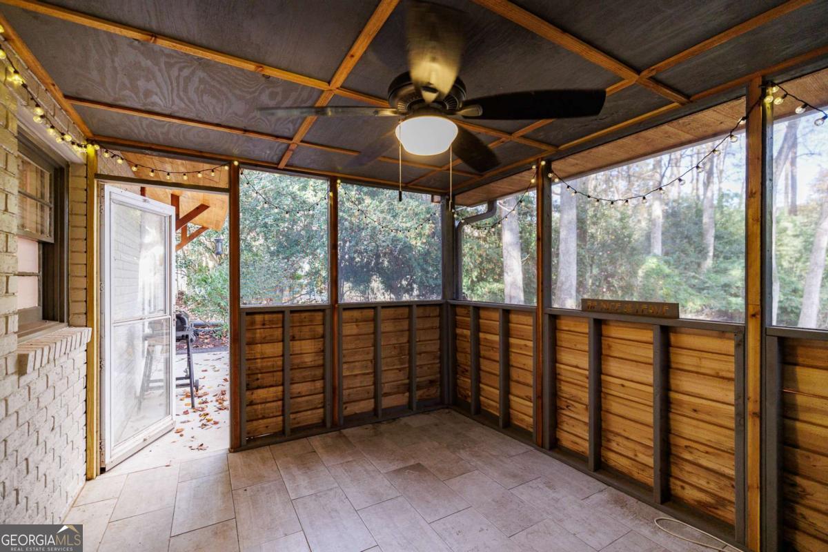 400 Greencrest Drive